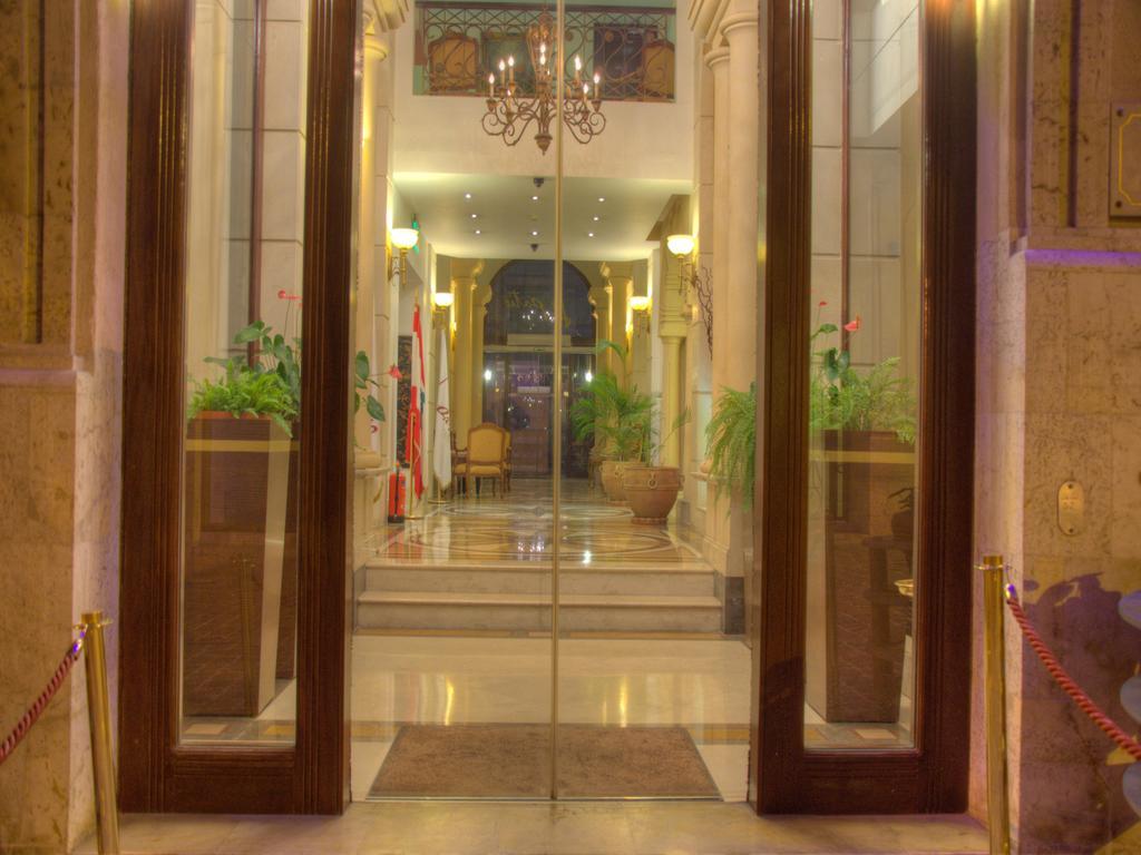 Le Patio Boutique Hotel Beirut Downtown Екстериор снимка