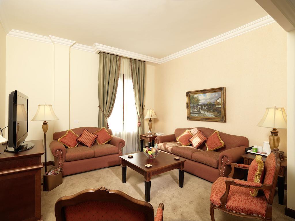 Le Patio Boutique Hotel Beirut Downtown Екстериор снимка