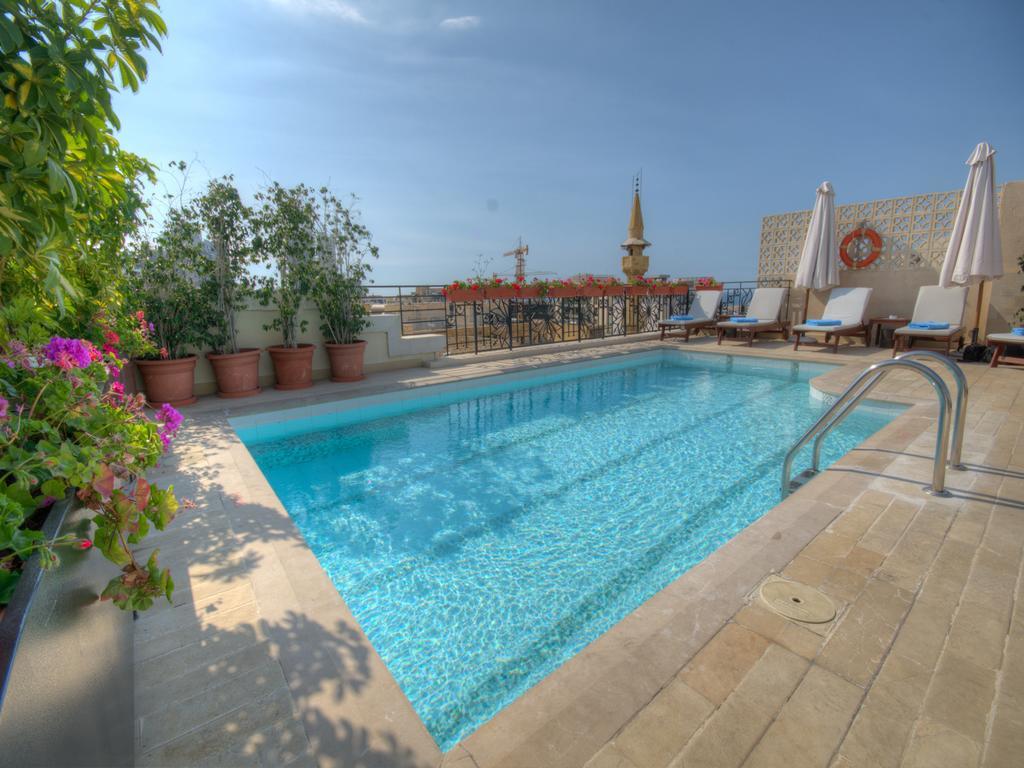 Le Patio Boutique Hotel Beirut Downtown Екстериор снимка